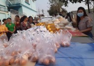 中国政府援助缅甸第十批紧急人道主义地震救灾物资交付缅方|界面新闻 · 快讯